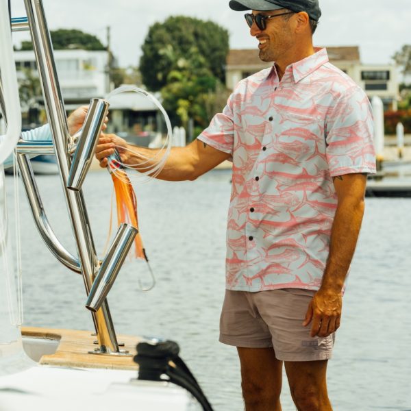 Tommy - Gamefishing Button-Up with Marlin, Dolphin Fish & Wahoo.